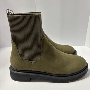 Journee Collection Sabriel Tru Comfort Foam™
Women's Ankle Boots